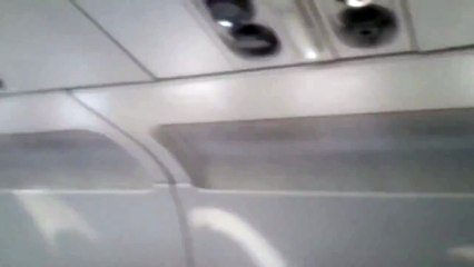 Unclear smoke in the cabin of the aircraft