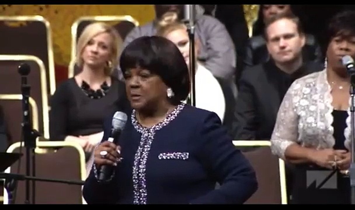 Pastor Shirley Caesar at Pastor Andrae Crouch Homegoing Celebration