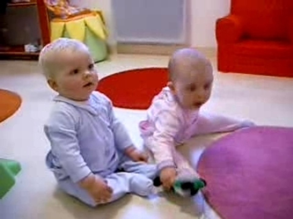 Léo et Jade - Ainsi font, font, font ..