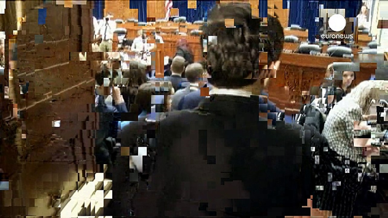 Umstrittener pharma-unternehmer shkreli verweigert aussage