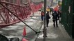 EN DIRECT - Une grue s'effondre au coeur de New York: Plusieurs dizaines de voitures écrasées - Au moins deux morts