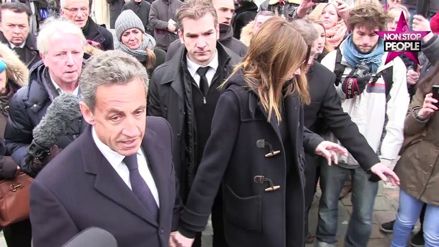 Nicolas Sarkozy : Carla Bruni ne tarit pas d'éloges sur son livre, Je l'ai lu d'un trait