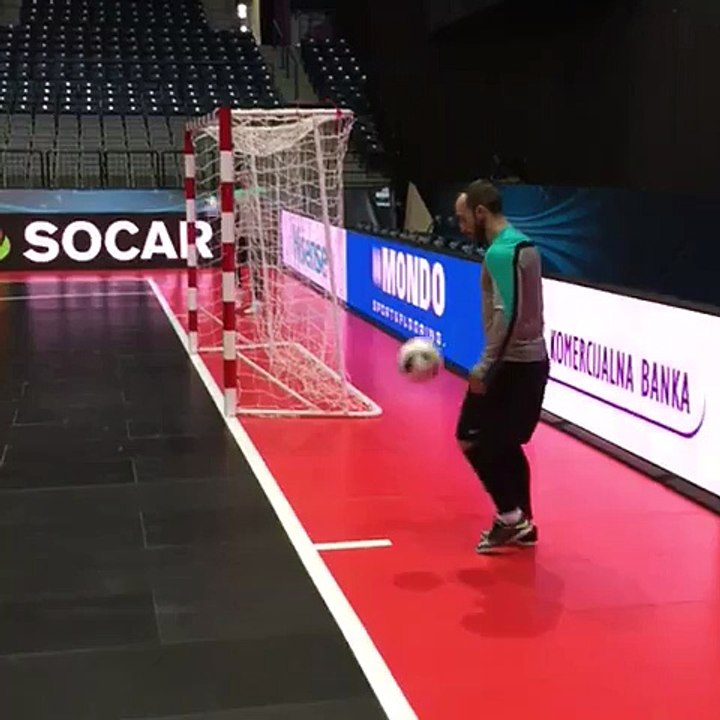 Ricardinho Amazing Trick