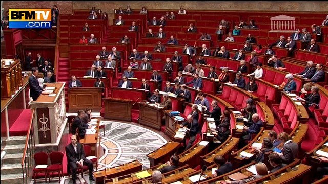Manuel Valls a défendu la révision de la Constitution devant l'Assemblée Nationale