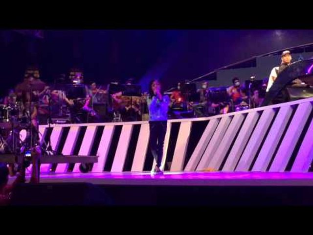 Naura Live Performance MOX Concert