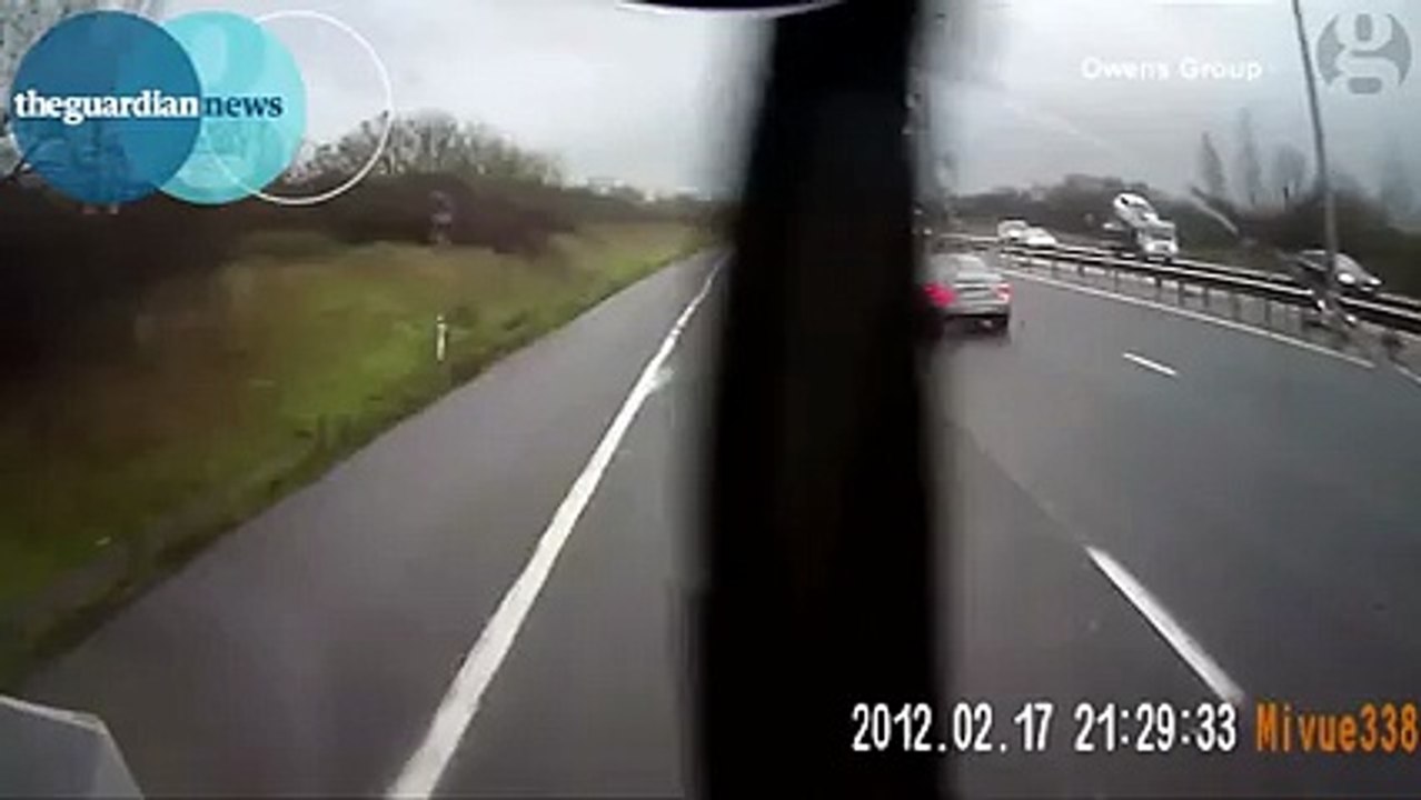 Accident violent : un automobiliste s'endort au...