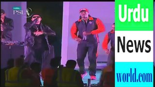 Chris Gayle And Other Players Fantistic Dance At PSL