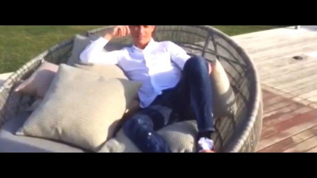 Cristiano Ronaldo Obrigado a todos pelas mensagens de parabéns no meu 31° aniversário! 2016