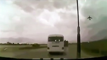Plane Crash Caught on Tape
