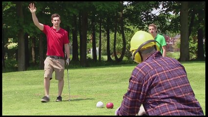 Distracting Golfers Prank
