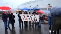 Foça Termik Santralde Bilirkişi İncelemesi Sırasında Çevrecilerden Protesto
