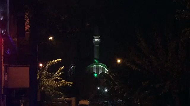 Cami Hoparlöründen Ezan Yerine İbrahim Tatlıses'in 'Beni Benden Alırsan' Şarkısı Dinletildi