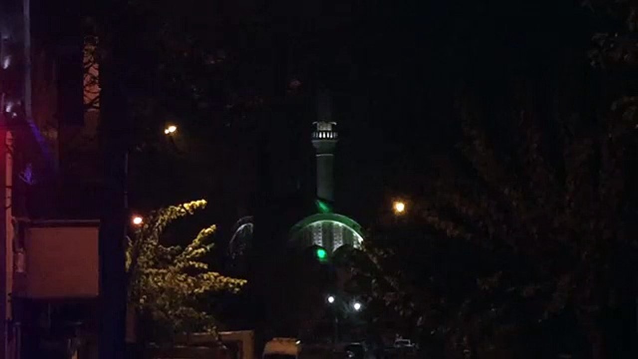 Cami Hoparlöründen Ezan Yerine İbrahim Tatlıses'in 'Beni Benden Alırsan' Şarkısı Dinletildi