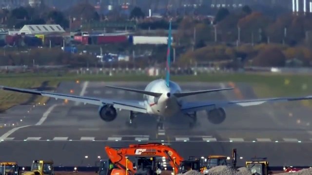 Самые Опасные Взлёты и Посадки 2015 Пилоты против ветра