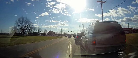 Dash Cam Highlights Ep. 1 (Warning: Mildly Interesting) (Funny Videos 720p)