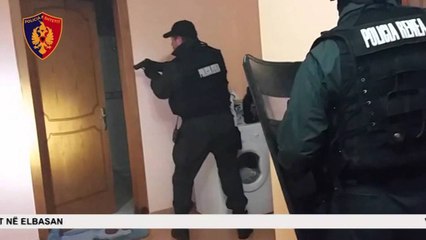 FORCAT SPECIALE SHOQEROJNE 19 PERSONA NE LIDHJE ME MASAKREN E ELBASANIT LAJM