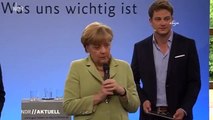 Merkel, Filistinli mülteci kızı ağlattı