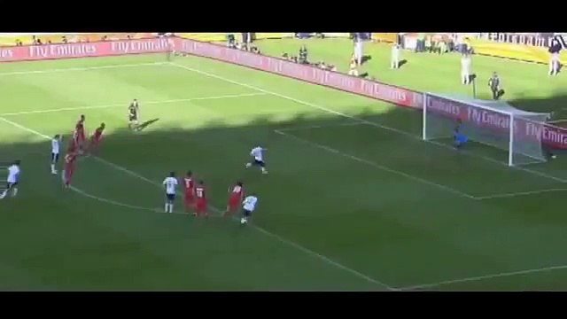 Lukas Podolski lose penalty