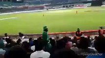 People Chanting Aye Aye PTI & Imran Khan Zindabad During PSL Match