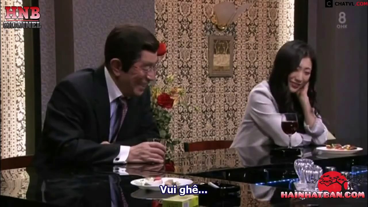 bi hot girl choi mot cu qua dau.mp4