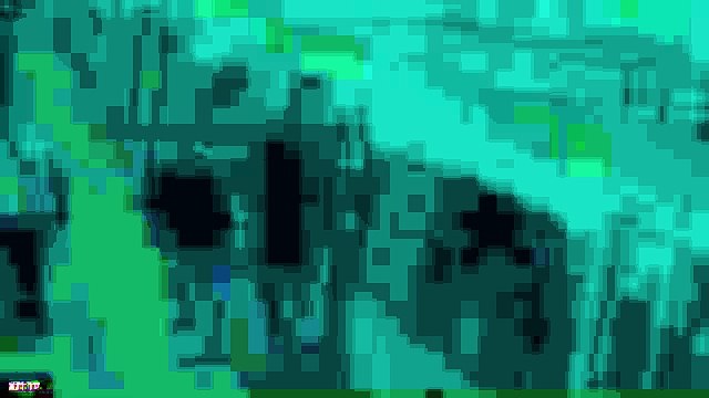 У человека застряла нога между поездом, люди помогли ему наклонив поезд , ставьте Лайк если не прошли бы мимо❤️❤️❤️