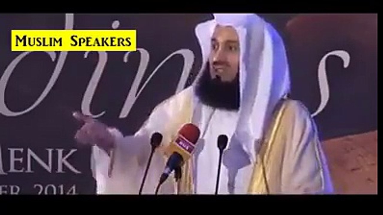 A English Molvie differentiate islam&love