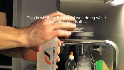 EPIC BATHROOM PRANK! (HILARIOUS)