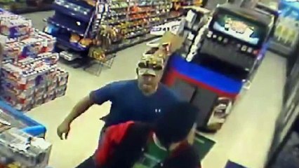 Пожарный обезвредил вооружённого грабителя