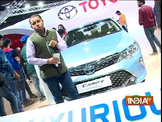 Auto Expo 2016- Take a Look at Toyota Camry, a Hybrid Car