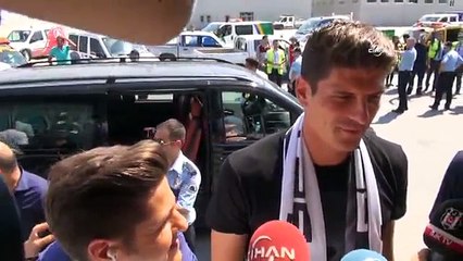 Mario Gomez, İstanbul'a geldi