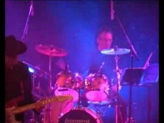 groupe CASH au théatre de pôche béthune 2006