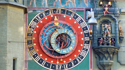 Top 10 Remarkable Astronomical Clocks