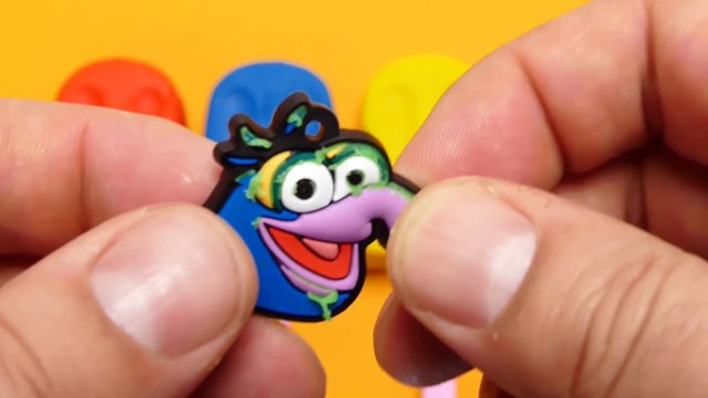 Play-Doh DIY Ice Cream Popsicles with Surprise Toys