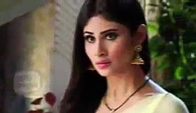 Naagin 6th February 2016 Ritik ko dikha Shivanya mein Shesh ka Roop jis se uuse Hua Shak