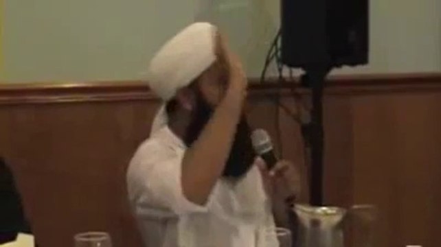 مولوی بننے والے سابق کرکٹر سعید انوار نے عمران خان کے بارے میں ہو کچھ کہہ گیا کہ بس۔۔ خود سنئے کیا کہہ رہے ہیں