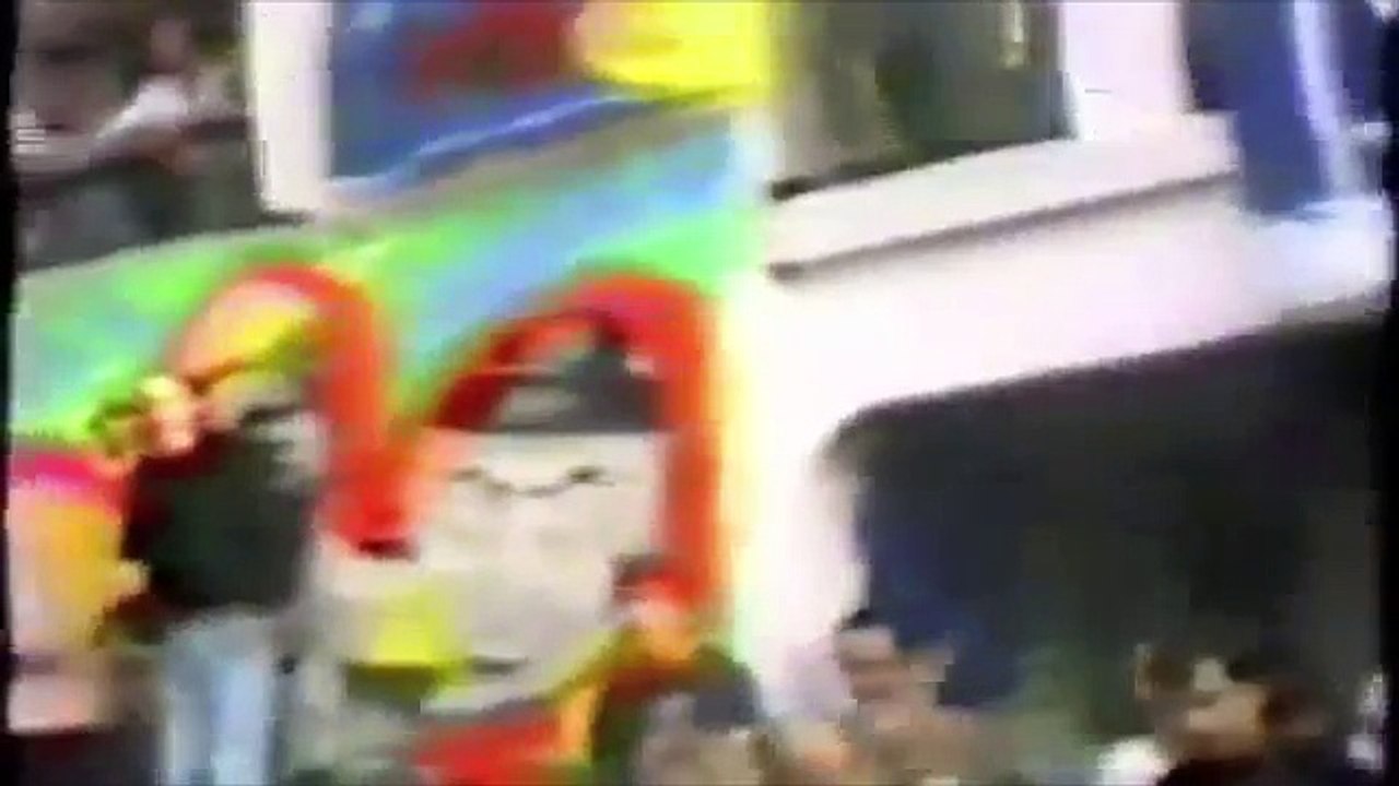 UNTXURA Are You Interesting To Anybody? Anyone? (Funny Videos 720p)