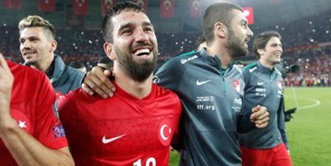 Arda'dan Burak'a Veda Mesajı: Her Şeyin En Güzelini Hak Ediyorsun