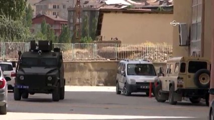 Silahlı saldırıya uğrayan Uzman Çavuş Ziya Sarpkaya şehit oldu