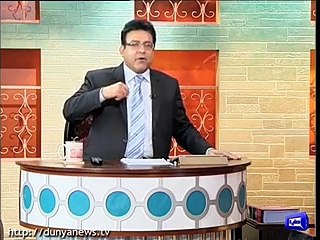 azizi and junaid saleem discussing in tolerance on social media