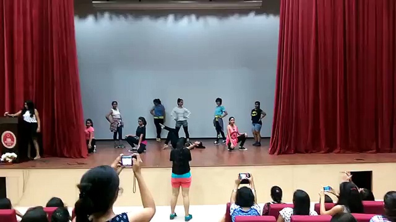 Fresher's party 2015 SRCASW dance by Ahaarya