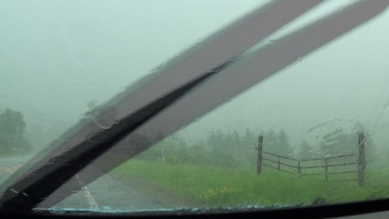 New York supercell thunderstorm with hail and wind 6-12-15