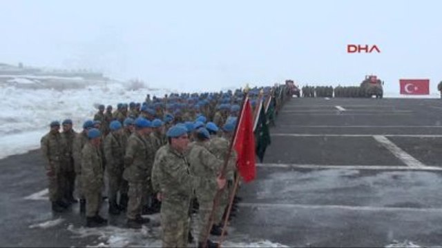 Hakkari Sur Şehidi Teğmen Özatak Son Yolculuğuna Uğurlandı-2