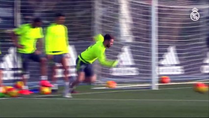 Legends say Carvajal is still sliding..