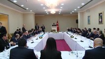Davutoğlu, Türk İş Adamları ile Değerlendirme Toplantısına Katıldı (2)
