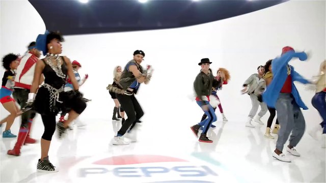 Janelle Monae is the new Pepsi Girl for 2016 Super Bowl 50 Commercial