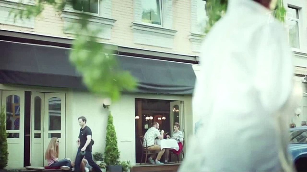 Реклама Tele 2 - Теле 2 - Дорогая Москва