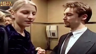 секс в лифте(розыгрыш)