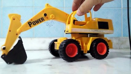 oyuncak kepçe,oyuncak kepçeler,oyuncak dozer,elli kepçe,dozer