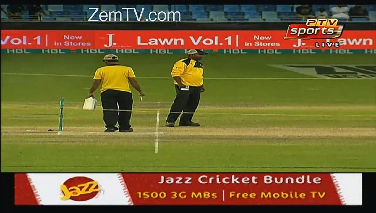 Junaid Khan Got Another Wicket Just On 3rd Ball Of 1st Over