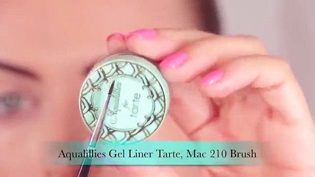 CAT EYE TUTORIAL, SILVER AND BLACK SMOKY EYEN MAKEUP, PARTY EYE MAKEUP FOR CATS EYE